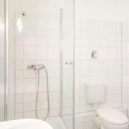 Modernes In Weissensee Apartment *