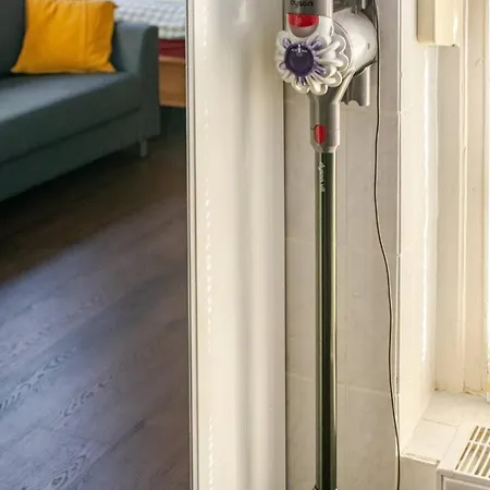 Apartament Modernes In Weissensee Berlin